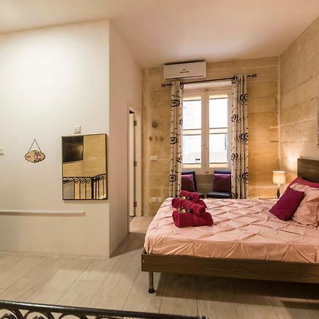 Gb Suites - Triplex Apartment Valletta Ngoại thất bức ảnh
